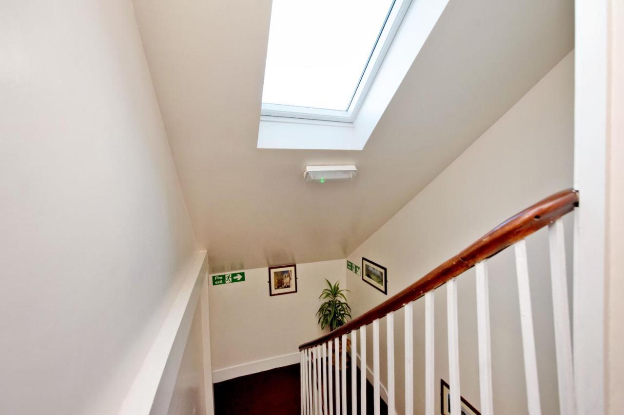 Grand Mansion 9 Beds Sleeps 17 Parking - Groups Holiday home Aberdeen
